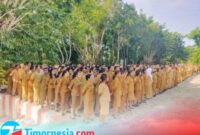 ASN di Kabupaten Malaka Berbaris Rapi Saat Mengikuti Apel Perdana Yang Dipimpin Bupati Malaka dr. Stefanus Bria Seran, MPH (SBS) di Halaman Kantor Bupati Malaka, Senin 10/3/2025/Istimewa/Timornesia