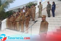 Bupati Kabupaten Kupang Yos Lede saat memimpin Apel di lingkungan Pemerintah Kabupaten Kupang/Prokopim Kabupaten Kupang/Timornesia 