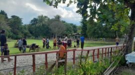 Ket foto : Warga Desa Naas rayakan Hari Lingkungan Hidup Sedunia dengan gotong royong/dok pribadi Vs/Timornesia 