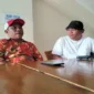 Ket foto : Sekretaris PSSI NTT Abdul Muis dan Wasek Piter Fomeni. (Jose)/dok NTTHits/Timornesia 