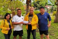 Anggota DPRD Provinsi NTT Agustinus Nahak mengunjungi tim PS Malaka dan Persab Belu di Ende/dok pribadi/an/Timornesia 