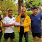 Anggota DPRD Provinsi NTT Agustinus Nahak mengunjungi tim PS Malaka dan Persab Belu di Ende/dok pribadi/an/Timornesia 