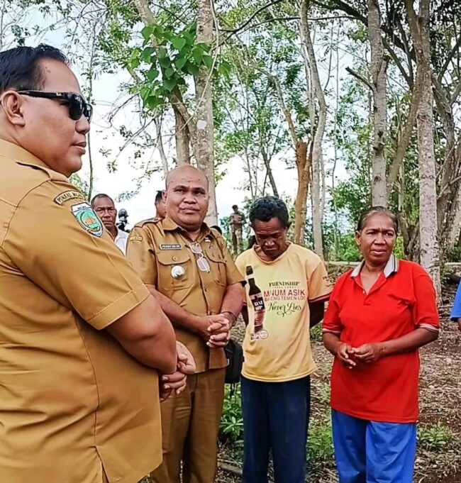 Wakil Bupati Malaka Henri Melki Simu melakukan kunjungan kerja di Kecamatan Laen Manen guna meninjau kondisi infrastruktur dan pertanian/dok pribadi/ba/Timornesia 