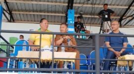 Tampak hadir Wakil Bupati Malaka Henri Melki Simu bersama Wakil Bupati Ende menyaksikan pertandingan PS Malaka Vs Persamba Manggarai Barat/dok istimewa/tm/Timornesia 
