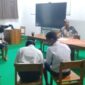 Komisioner Bawaslu Malaka Hilarius Bria Suri membawakan materi teknik debat pada LKTDS SMPK Sulama Kada/dok ML/Timornesia