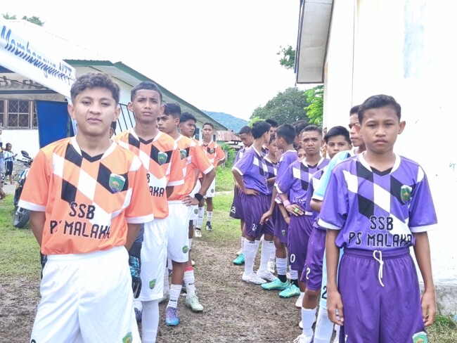 SSB Malaka Tengah U14 Vs SSB Malaka Barat U14 di partai semi final Piala Bupati Malaka Seri I tahun 2026/dok pribadi/Timornesia