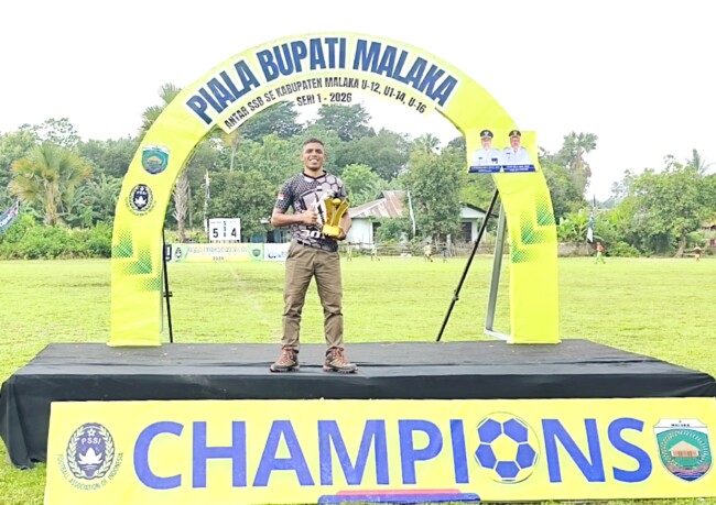 Damianus Seo The Best Coach SSB Rinhat U12/dok istimewa/Timornesia