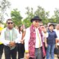 Bupati Malaka didampingi para pejabat Malaka meninjau pekerjaan jembatan gantung Numbei, Rabu 18/3/2026/dok istimewa/Timornesia