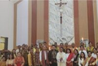 Bupati Malaka pose bersama pejabat Malaka saat menghadiri misa sabtu aleluya di Paroki Kaputu/dok istimewa/el/Timornesia