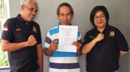 Cyriakus Kiik menerima SK dari Ketua DPD LPRI/dok istimewa/Cyk/Timornesia