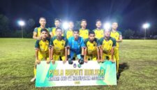 Tim PS Malaka All Star saat latih tanding melawan SSB Star Club Oebobo TTS di lapangan Haitimuk