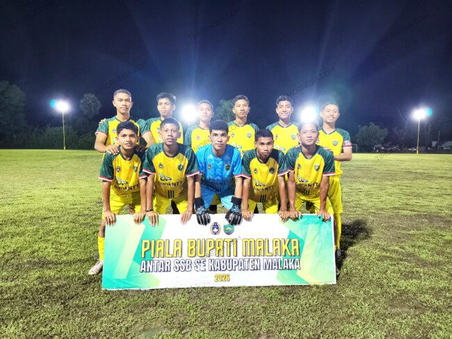 Tim PS Malaka All Star saat latih tanding melawan SSB Star Club Oebobo TTS di lapangan Haitimuk