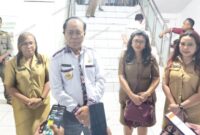 Bupati Malaka dr. Stefanus Bria Seran didampingi Kabid Kesmas Dinkes Provinsi NTT Damiana Veronika Djahari, PLT Kepala Dinas Kesehatan Kabupaten Malaka Paskalia Frida Fahik dan Direktur RSUPP Betun Oktelin Kurniawati Kaswadie saat konfrensi pers, Selasa 28/4/2026/dok istimewa/TIMORNESIA 