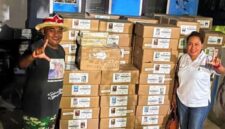 TBM Lurumutin terima bantuan buku dari Pondok Baca Kampung Kabor/dok foto PB/Timornesia 