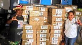 TBM Lurumutin terima bantuan buku dari Pondok Baca Kampung Kabor/dok foto PB/Timornesia 