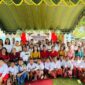 Pose bersama Kepala Sekolah Dasar Katolik Wemasa Sri Lestari Mundir dan para guru bersama siswa kelas VI dalam momen pengumuman kelulusan, Selasa 2/6/2026/dok foto istimewa/Timornesia 