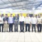 Foto bersama Bupati Malaka, Wakil Bupati Malaka, Ketua DPRD, Wakil Ketua DPRD bersama para Pastor Paroki usai menerima mobil dari Pemerintah Kabupaten Malaka/dok foto/istimewa/Timornesia 