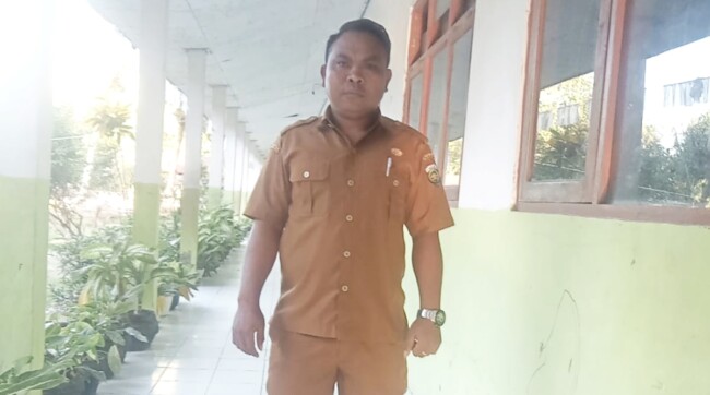 Kepala Sekolah Dasar Inpres Kakeularan Hubertus Bria/dok pribadi/OB/Timornesia 