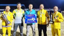 Jajaran kepelatihan PS Malaka U-13
Dari kiri ke kanan : Sergi Klau, Jose Emilius, Agustinus Seran, Alfons Seran, Nino Amaral/dok istimewa/Timornesia
