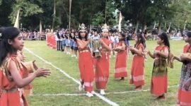 Perarakan Piala Sulama Cup II diiringi marching band dan tarian Likurai/dok istimewa/Timornesia 
