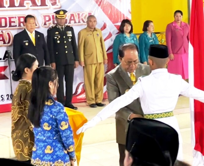 Bupati Malaka Kukuhkan 72 Pasukan Pengibar Bendera Pusaka/dok istimewa/Timornesia 