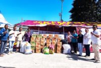 Kepala desa di Malaka salurkan bantuan untuk korban bencana Flores melalui posko PMI/dok pribadi/Timornesia 