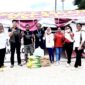 Komunitas Literasi Kopi Malaka serahkan bantuan untuk korban gempa Flores kepada PMI Kabupaten Malaka/ist/Timornesia 